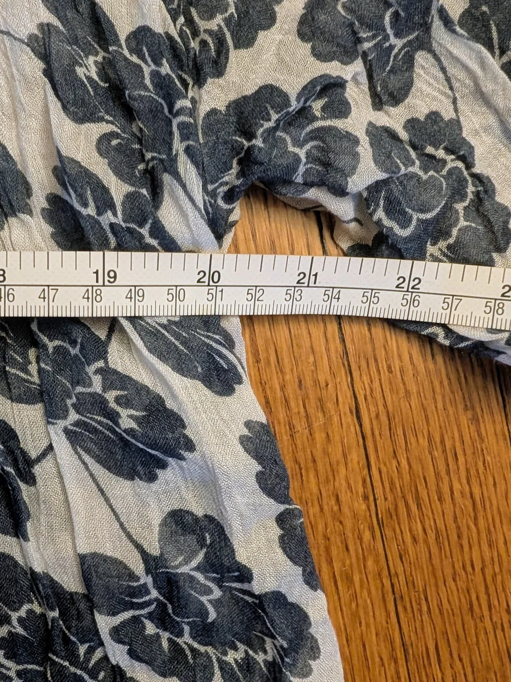LOFT Blue Cream Floral Crinkle Cotton Gauze Blouse Boho Peasant Top Hi-Lo Size S - Picture 6 of 8